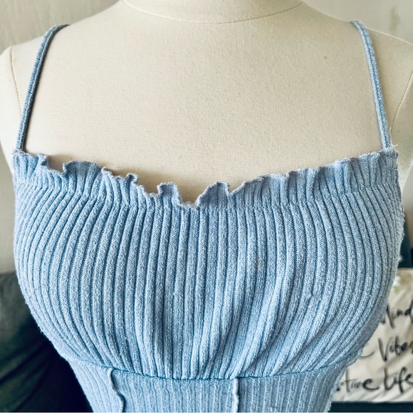 Blue Ribbed Crop Top - Picture 2 of 8